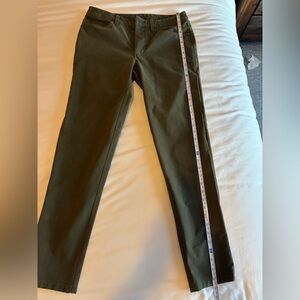 Lululemon Slim-Fit ABC Pant Utilitech